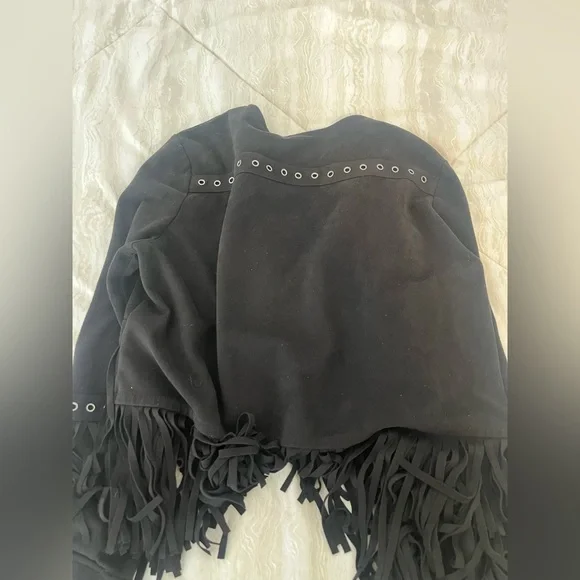 Black Fringe Blazer with Open Front - Picture 4 of 5